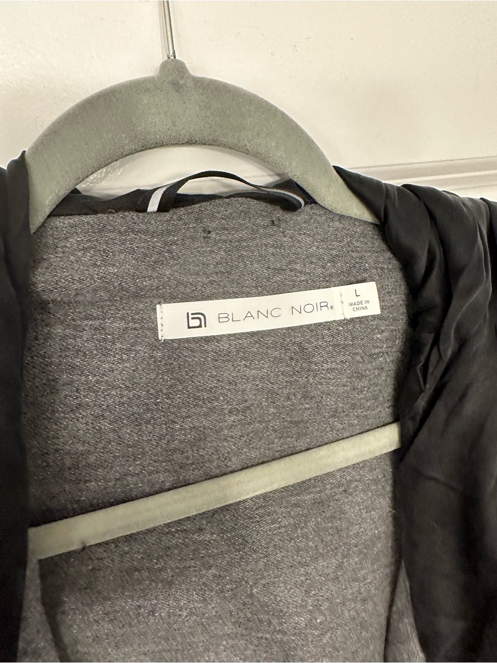 Blanc Noir Maitri Traveler Jacket - Picture 16 of 16